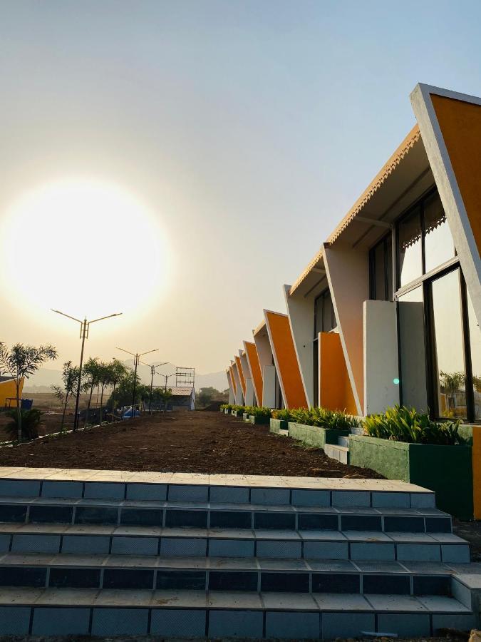 Mountain N Lake Resort Igatpuri Exterior photo