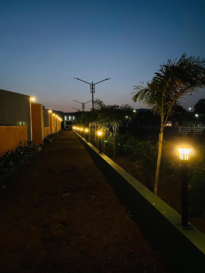 Mountain N Lake Resort Igatpuri Exterior photo