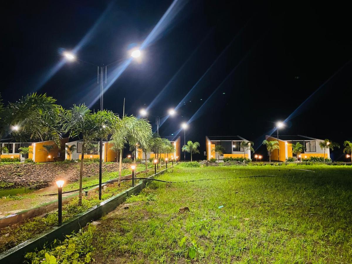 Mountain N Lake Resort Igatpuri Exterior photo